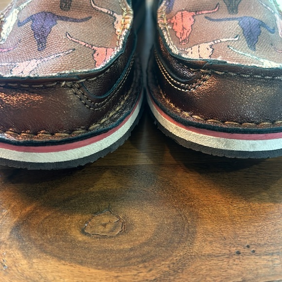 Ariat Shoes - Picture 7 of 7